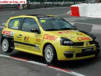Se compra clio cup