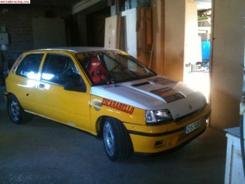 Clio 16v coruña 4000e