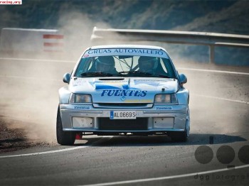 Se vende clio maxi kit car