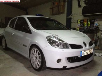 Se vende autentico clio r3 maxi