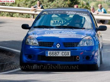 Renault clio sport de rallyes