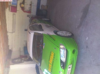 Se vende megane d carreras