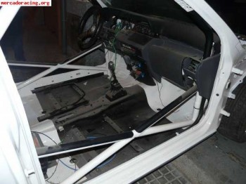 Vendo clio de rally f2000