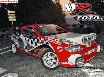 Megane kit-car estrecho recien revisado