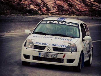 Renault clio f2000