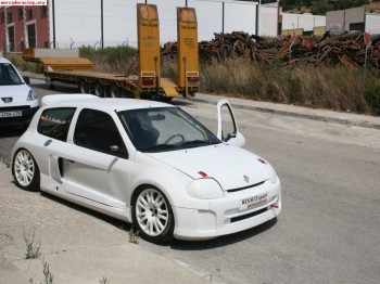 Renault clio v.6 trophy