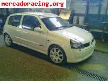 Clio sport vendo o cambio por vehiculo industrial 