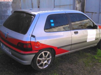 Clio 16v