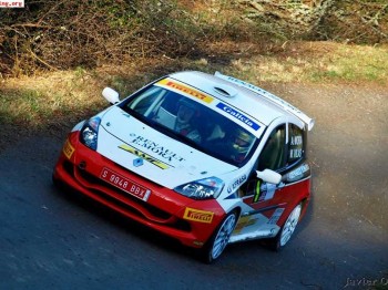 Renault clio cup r