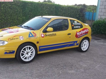 Se vende megane coupe
