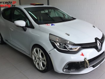Se vende clio cup iv x98 mejorado para montaña