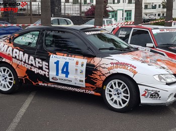 Se vende o cambia por  r3 o evo