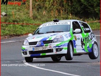Renault clio sport ragnotti f2000.