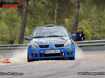 Vendo clio sport grupo n 182 cv...... 12.500 euros