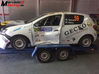 Dacia sandero de la copa