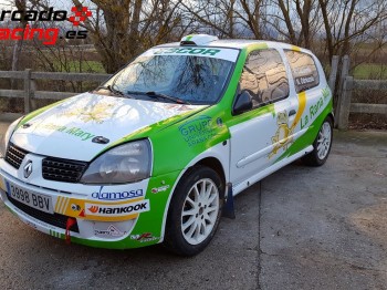 Renault clio sport f2000.