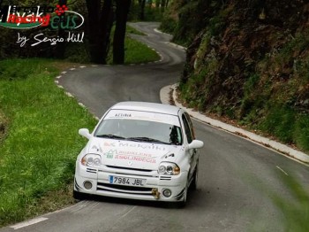 Se vende clio sport grn ex piñon