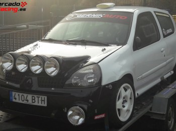 Clio sport f2000