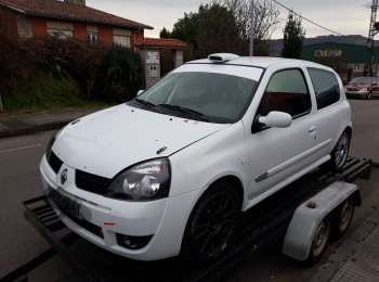 Se vende clio sport grn