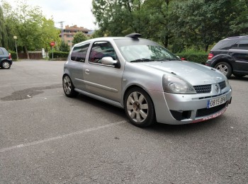 Clio sport  9.500e!!!