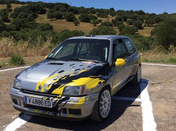 Renault clio 16v rally
