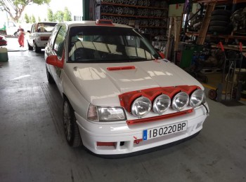 Se vende clio 16v para rallye y montaña totalmente revisado 