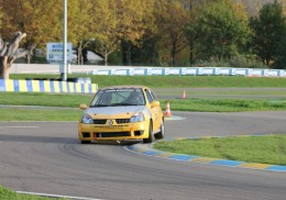 échange clio rs f2000/3 contre cm