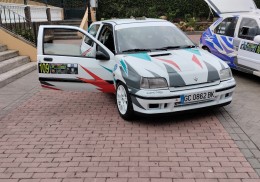 Renault clio 1.8 16v