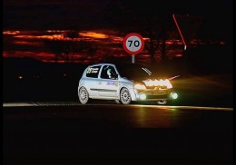 Clío sport de rallyes 