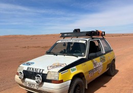 Renault supercinco raid 