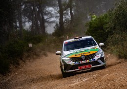Renault clio rally5 campeón de la clio trophy tierra 2025