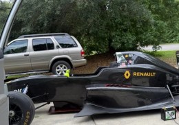 Formula renault racing car