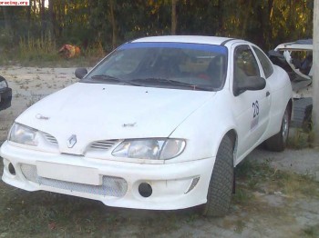 Vendo renault mégane 2.0 (pronto a correr)