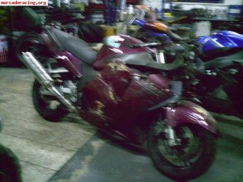 Dos honda 1100 xx con golpe
