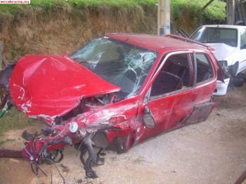 Se vende siniestro de saxo