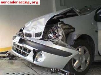 Renault scenic dti con golpe