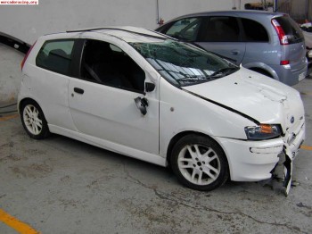 Se vende siniestro fiat punto hgt (2001)