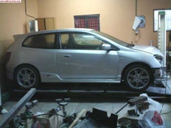 Vendo honda civic type r 201cv escucho ofertas serias