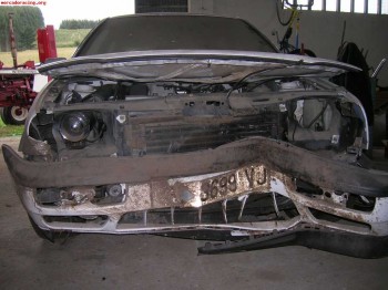 Vendo golf iii edition con golpe frontal