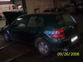 Se venden repuestos golf iv