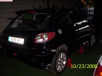 Se vende siniestro de 206 gti