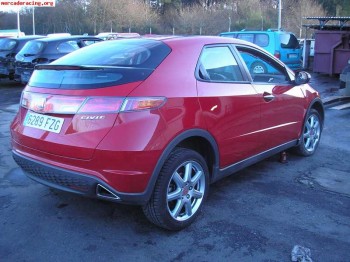 Honda civic i-cdti 2008 golpeado reparable 