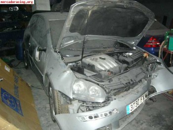 Vw golf 2.o tdi 140 cv.