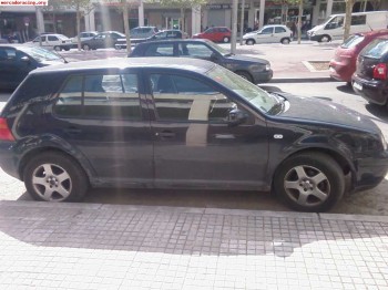 Golf 4 1.4 16 1500 euros
