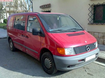 Se vende mesrcedes vito 110d motor roto 2000€