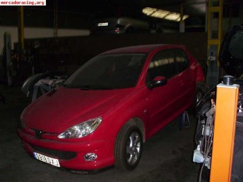 Se vende siniestro de peugeot 206 1.6 16v