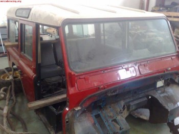 Carroceria land rover 