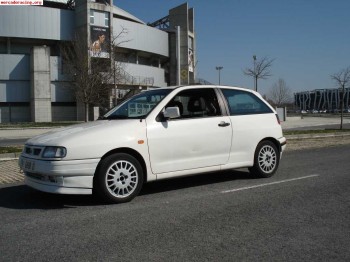 Se vende seat ibiza-gti del 93 con golpe