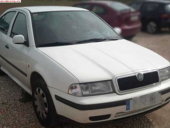 Skoda octavia 1.9tdi 2000, para piezas