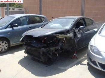 Seat leon 2  disel siniestro (ibiza)baleares